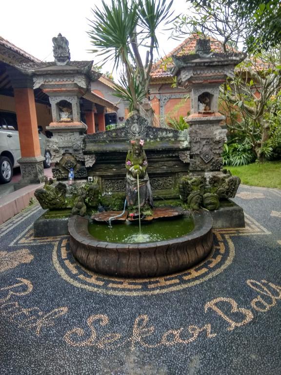 Batik Sekar Bali Guest House ウブド エクステリア 写真