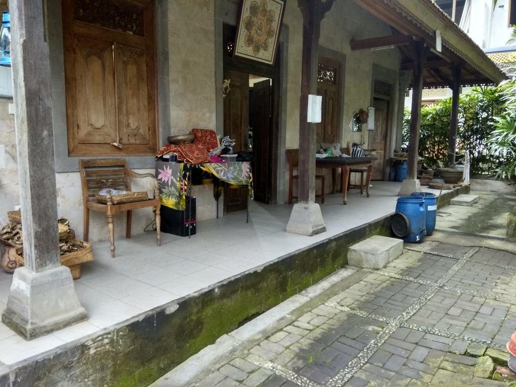 Batik Sekar Bali Guest House ウブド エクステリア 写真